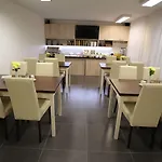 招待所 甘特康体旅馆